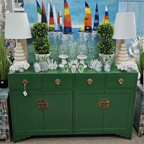 SIDEBOARD